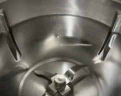 Step Agregar agua al vaso hasta la marca de max. illustration