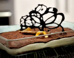 Step <p><span style="font-weight: 400;">Decore a su gusto.</span></p><p><span style="font-weight: normal;"><br></span></p><p><span style="font-weight: normal;"><br></span></p><p><br></p> illustration