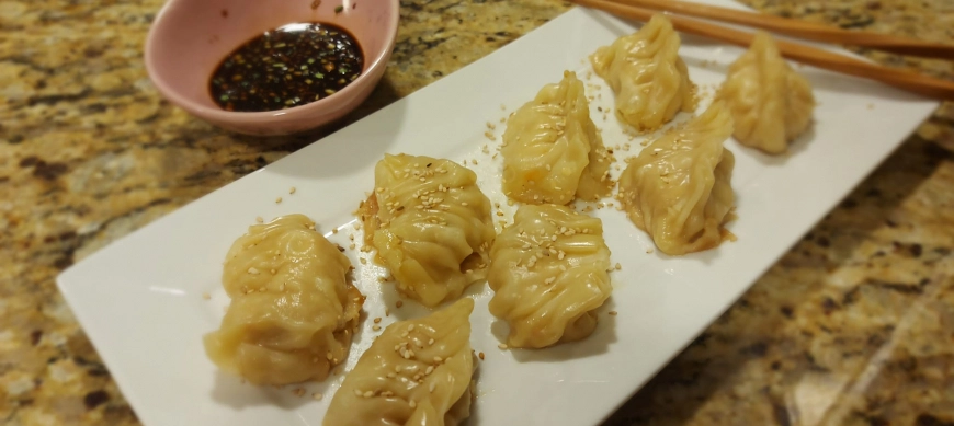 Gyozas de pollo con curry