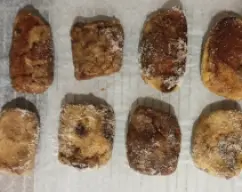 Step <p>Precalentar el horno a 250°.<br><br /><br />
</p><p>Colocar en una bandeja de horno con papel para hornear,<br></p><p>Hornear 3 minutos.</p> illustration