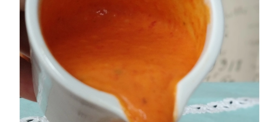 SALSA LIGERA DE PIQUILLOS