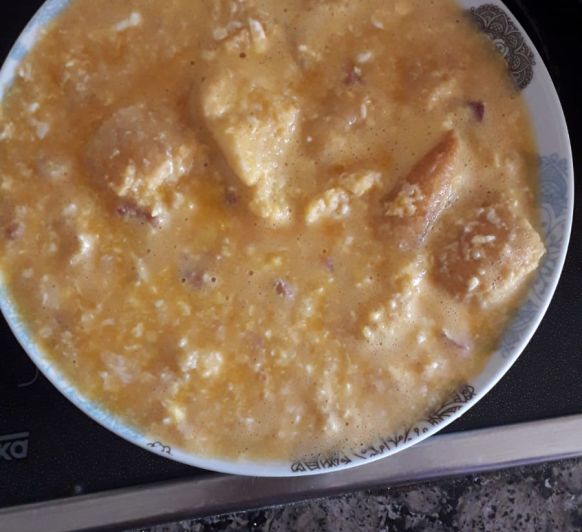 Sopa de ajo para UNO con Thermomix®